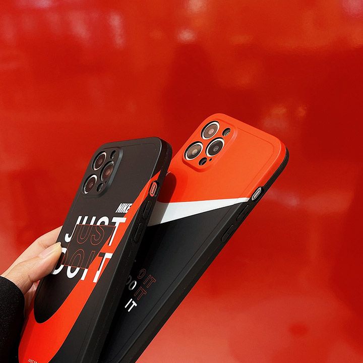 ブランド 高校生 iphone 13 ケース