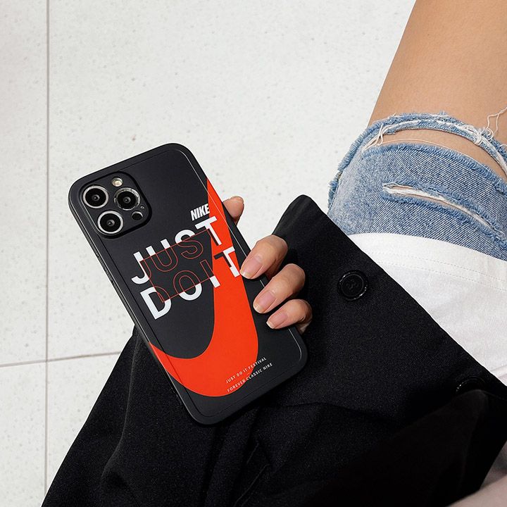 アイホン 14 nike風 ケース
