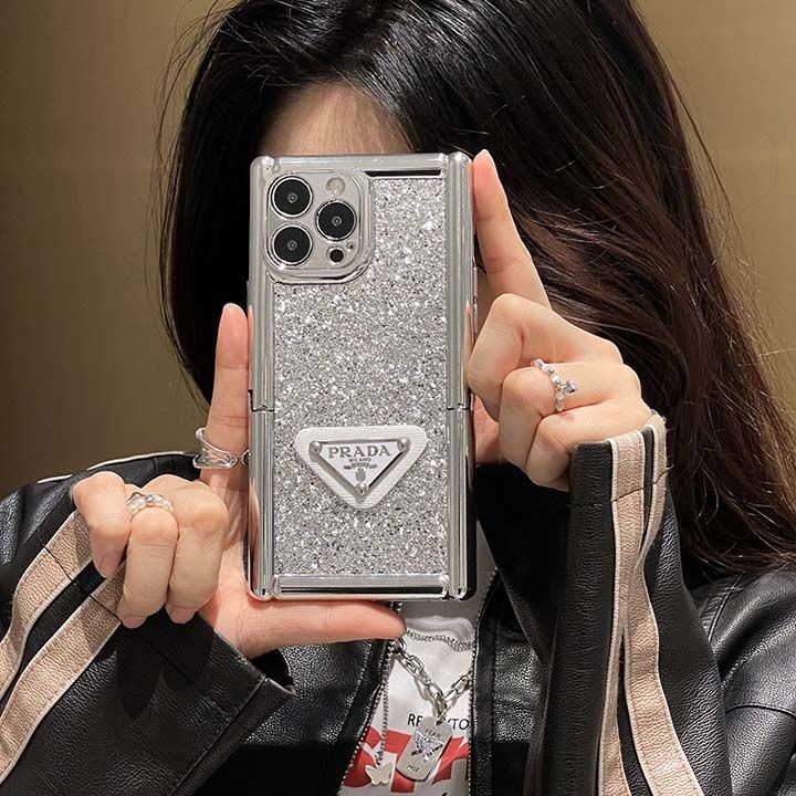 iphone 15 人気 prada iphone 15