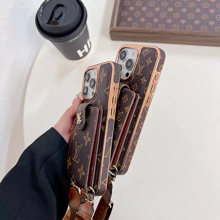 大人気 ブランドロゴ ケース  アイフォン 15