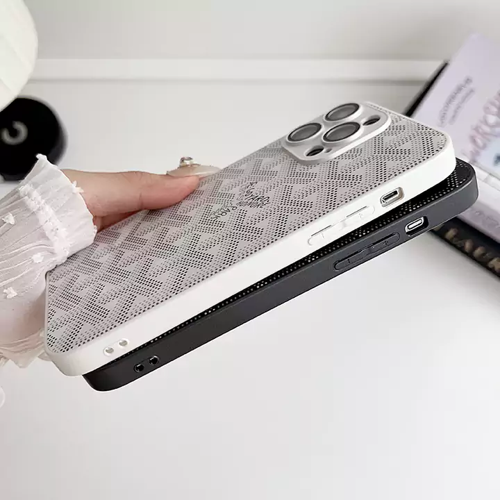 iphone14/13 ケース ゴヤール 海外 セレブ