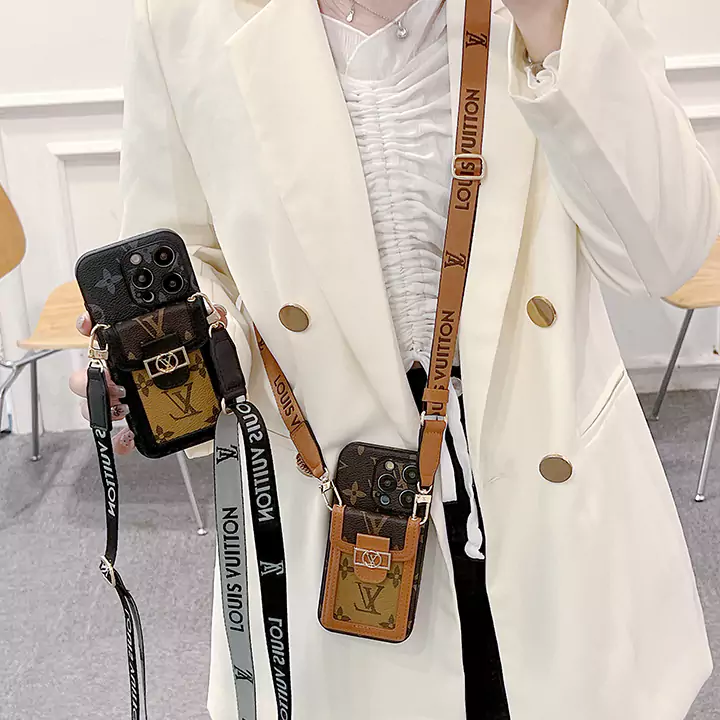 アイフォン 14 ケース ハイ ブランド 