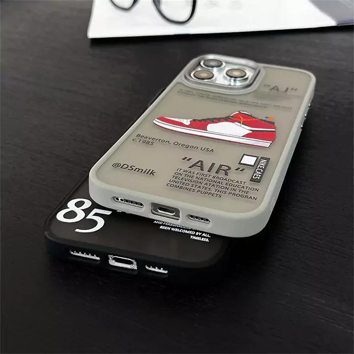 iphone14/13/12 ケース スポーツ ブランド