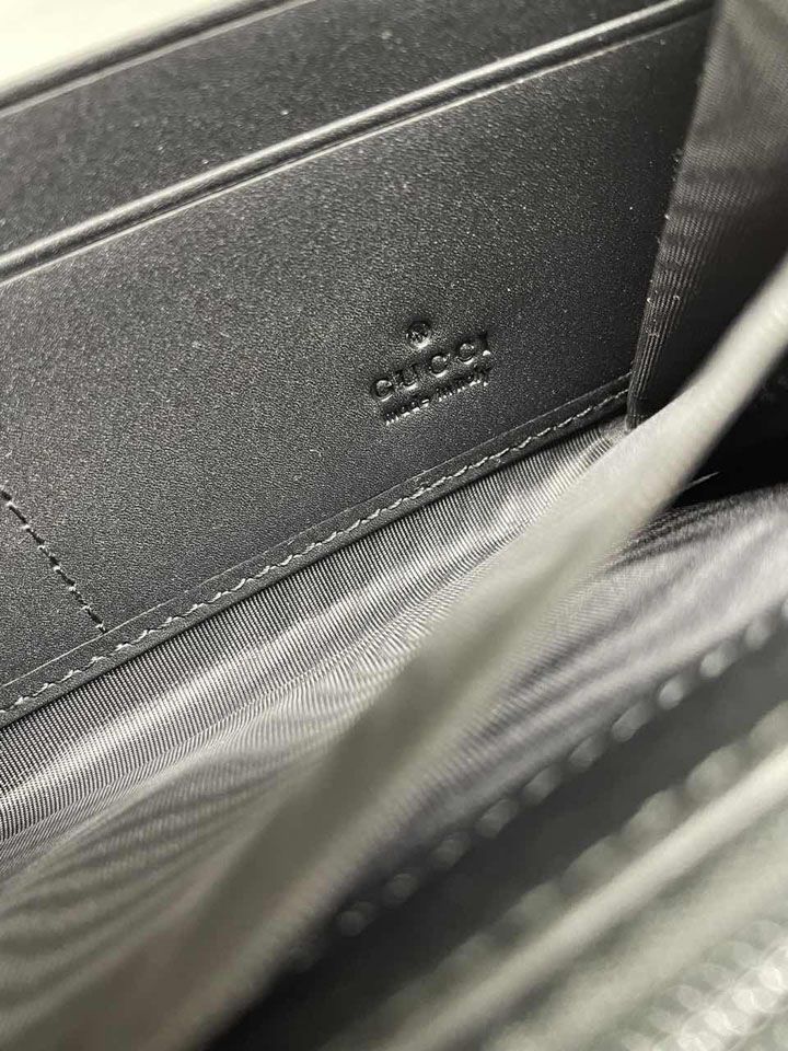 GUCCI 財布